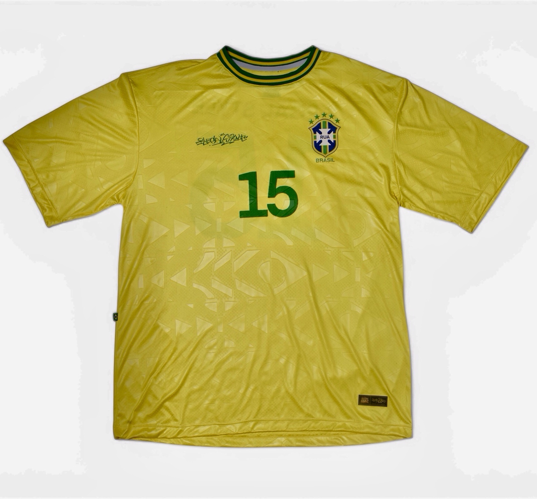Camisa oversize da seleção Brasileira ilegal style